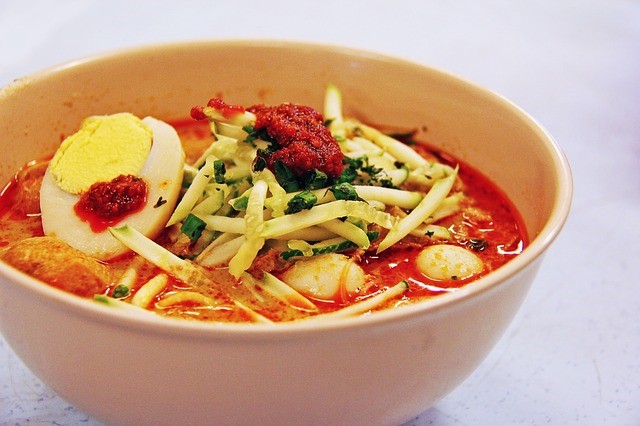 シンガポールのラクサ!!おすすめ店はこちら!ラクサを鍋で食べる?